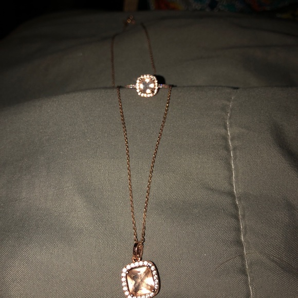 Rose Gold Necklace and ring set - Picture 2 of 2